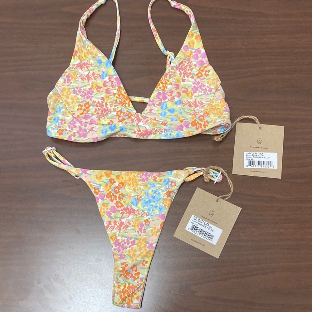 NWT Stone Fox Swim XS Flower Fields Bikini Set